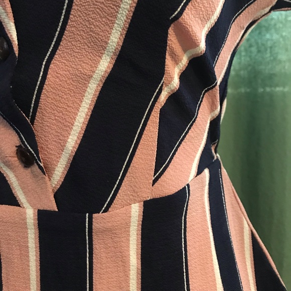 Navy and pink blouse 3/$10 eligible - Picture 4 of 5